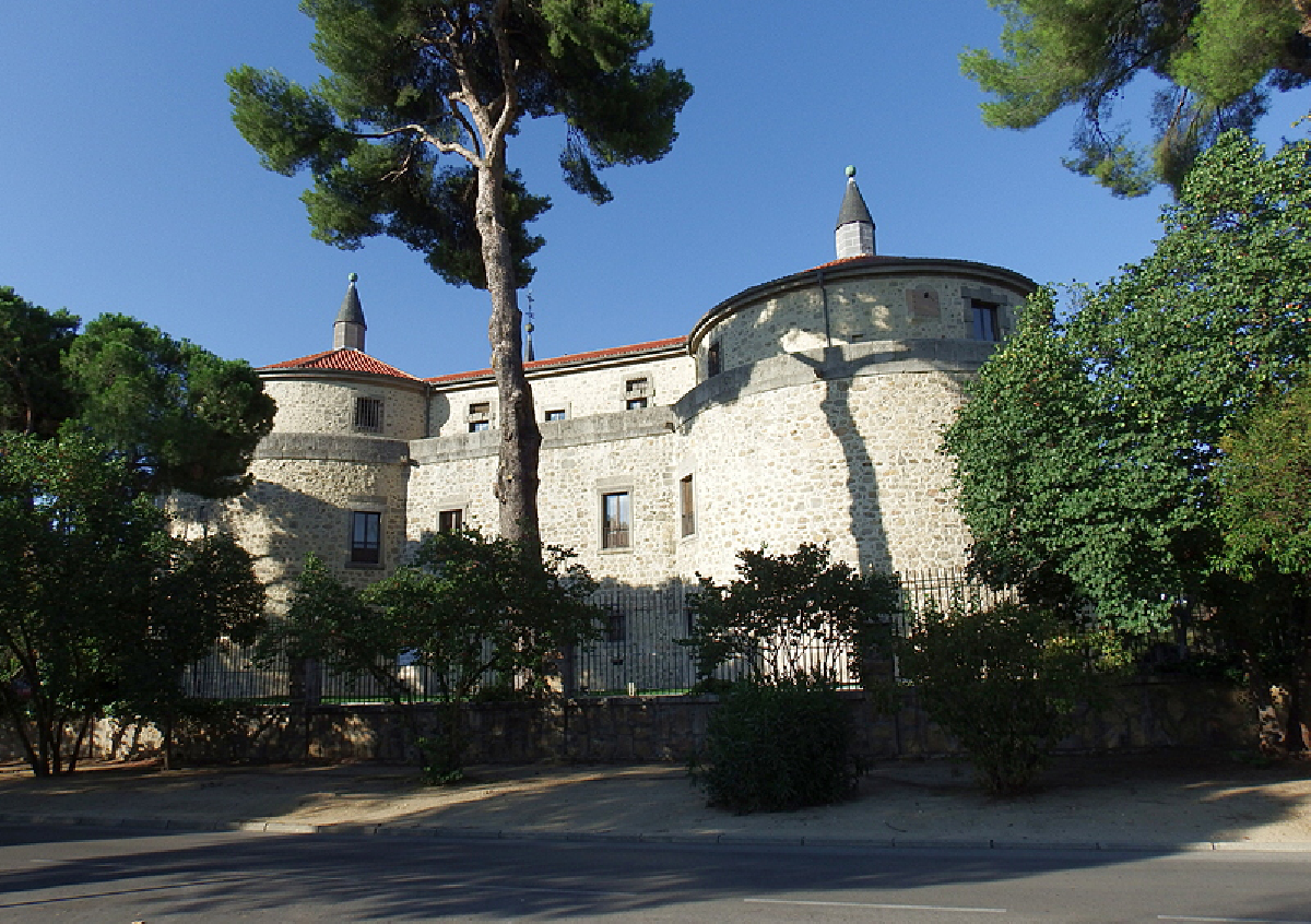 El Castillo de Villaviciosa de Odon 6