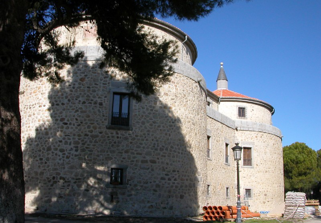El Castillo de Villaviciosa de Odon 8